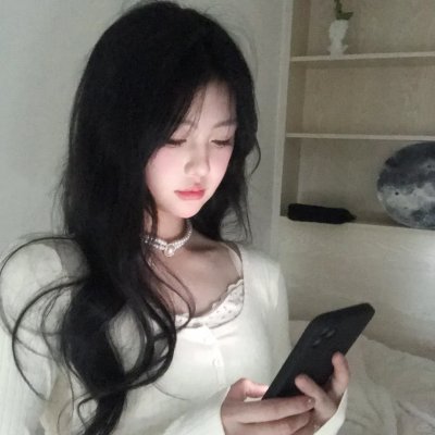 踏浪女人